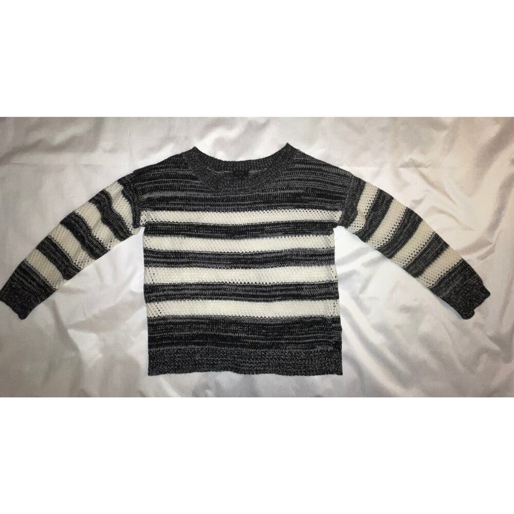 Mine Stripped Sweater - Size Med - Very‎ soft!